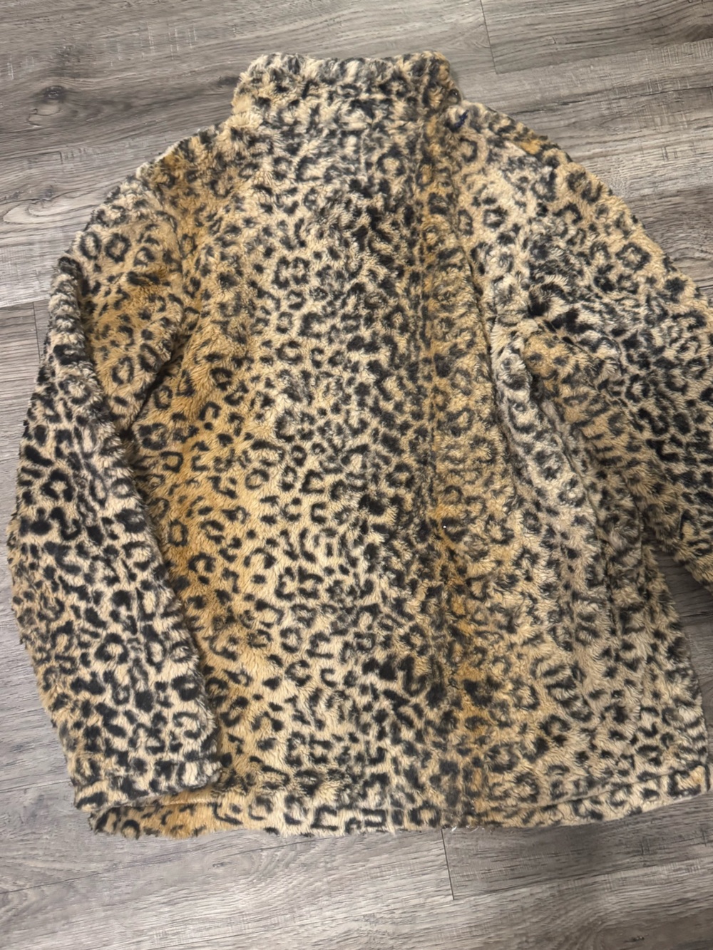 Pink Lily Leopard Faux-Fur Half-Zip Jacket - Tan & Black - Picture 4 of 4